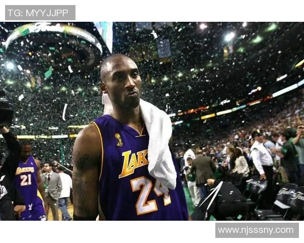 科比重回球场观战,热火vs湖人再掀传奇对决